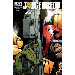 JUDGE DREDD 1. COVER A. FIRST PRINT.