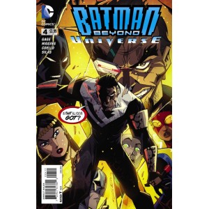 BATMAN BEYOND UNIVERSE 4. DC COMICS.